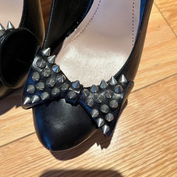 Vince Camuto Jamma spiked platform shoes - Picture 5 of 7